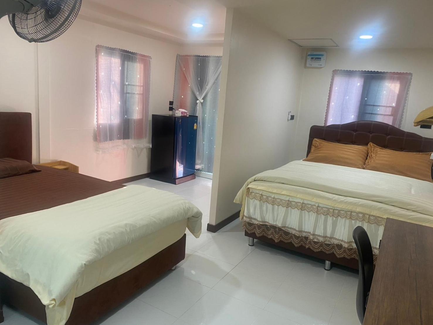 Aiem-Wilai Guesthouse Surat Thani Exterior photo